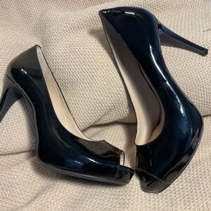 ANTONIO MELANI Glossy Black Peep-Toe 4” Platform Heels